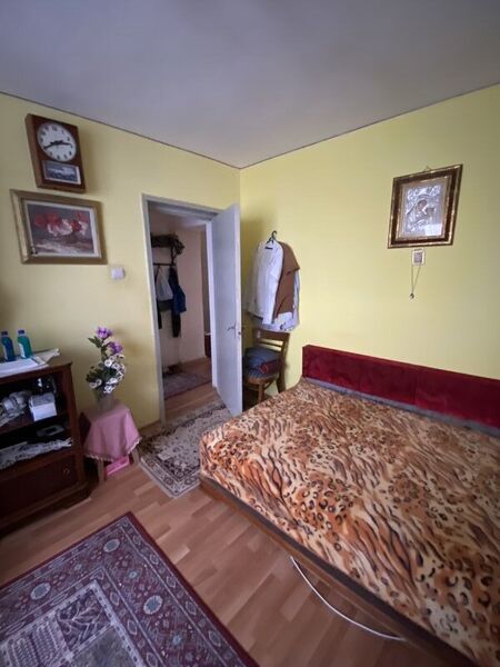 Pitesti, Exercitiu, langa liceul Ion Barbu